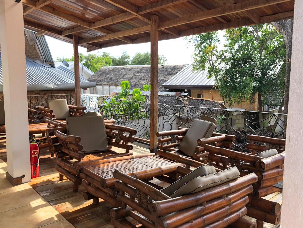 Tipolo Beach Resort Moalboal Exterior photo